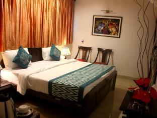 نيودلهي 21 Milestone Hotel & Resort المظهر الخارجي الصورة