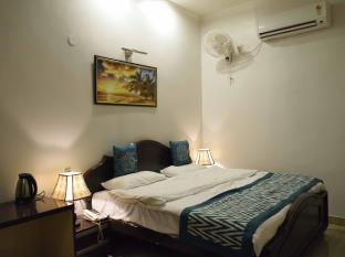 نيودلهي 21 Milestone Hotel & Resort المظهر الخارجي الصورة